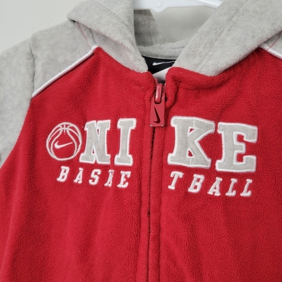Nike Baby Boy 18 Months Basketball Red Grey Fleece Jacket Full Zip Hooded - Picture 4 of 5